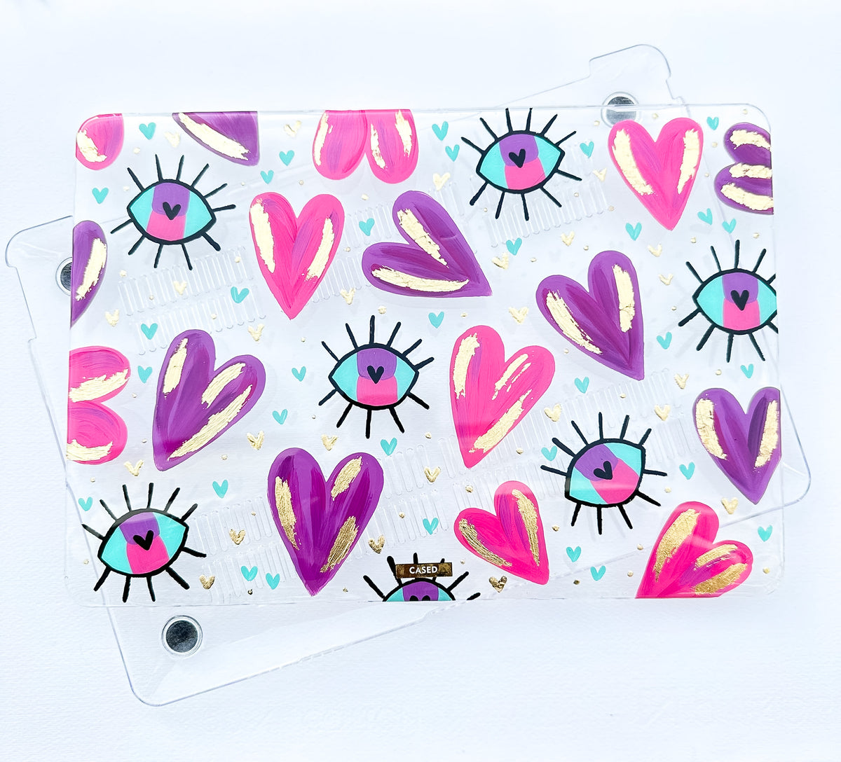 Eyes and hearts 💜